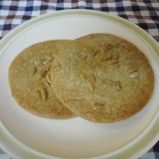 ヒマワリの種とスピルリナのクッキー